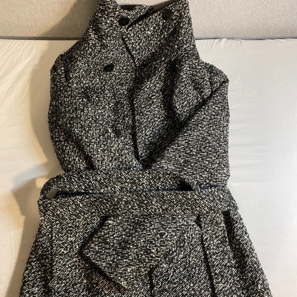 Small Black/White Women's Calvin Klein Coat